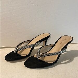 Pelle Moda Black Heels Elegant Design